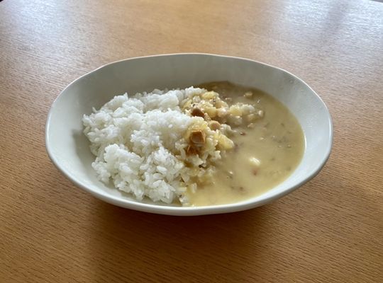 栃木限定レモン牛乳カレー
