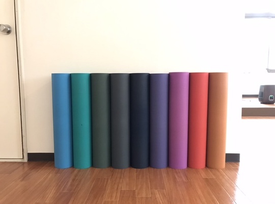 札幌のヨガスタジオ ミガクのレンタルマット